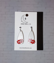 Load image into Gallery viewer, Floral dagger