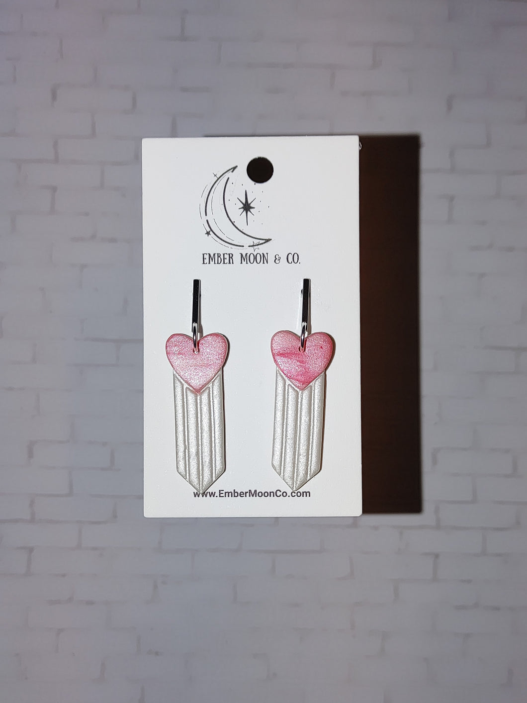 Hearts in motion on bar post