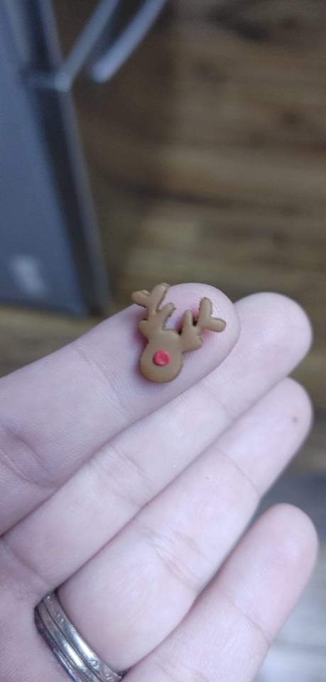 Custom studs